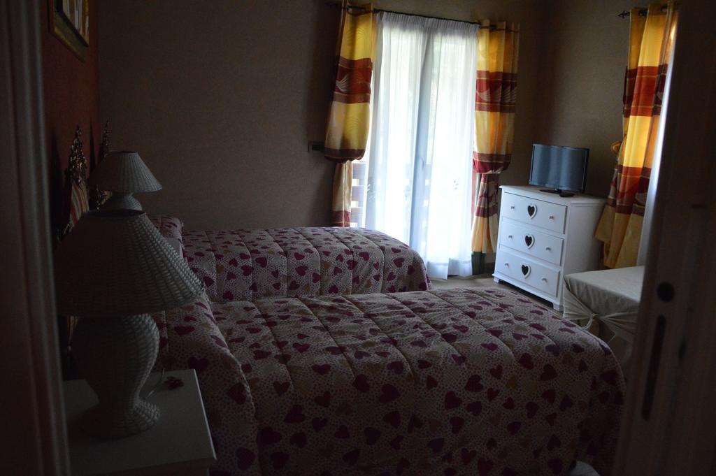 B&B La Piazzetta Castiglione dei Pepoli Szoba fotó